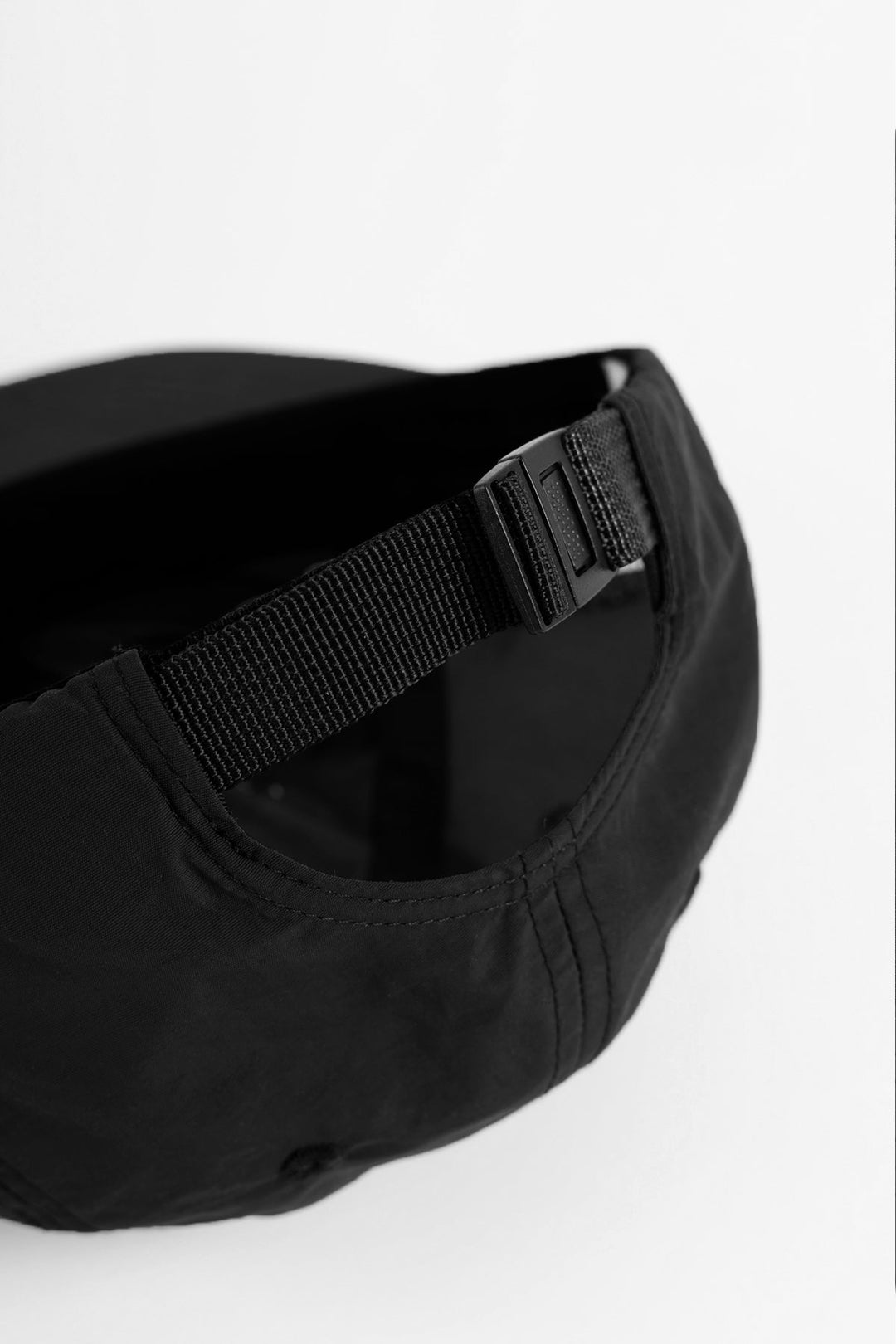 Perfect Nylon 6 Panel Mesh Cap - Black